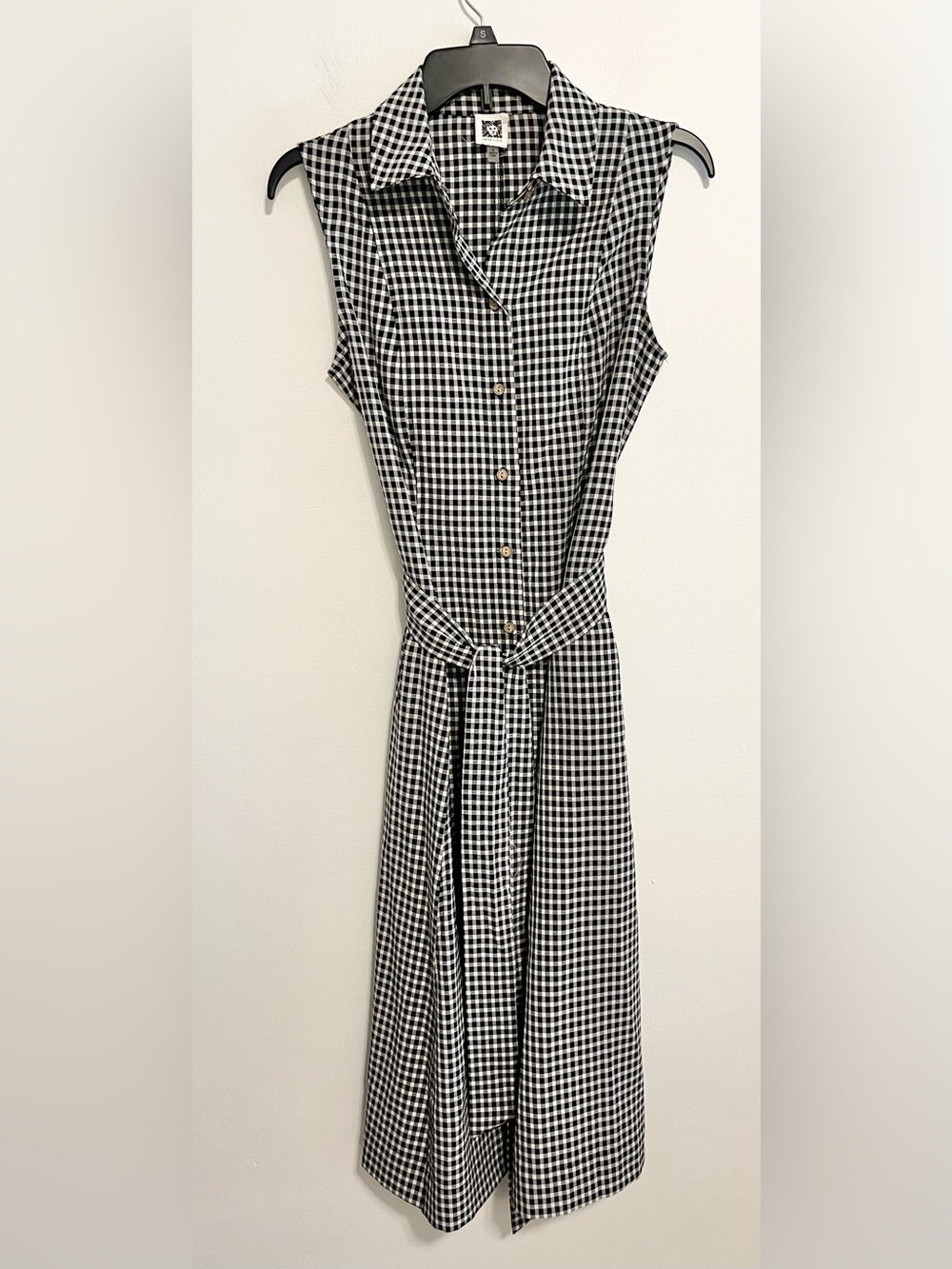 Anne Klein Gingham Check Sleeveless Midi Shirtdress. Black/White. Size 4
